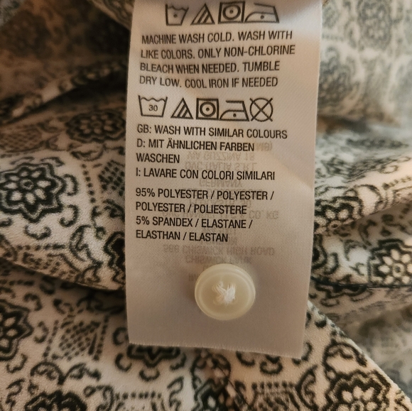 Denim&Co Button Up Blouse - Picture 7 of 7